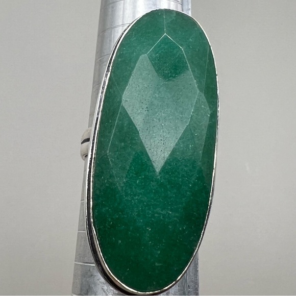 New Enhanced Faceted Green Emerald Stone Silver Overlay Ring Size 8.25 - Picture 7 of 11